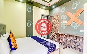 Spot On 79920 Hotel Anantraj Kanpur India